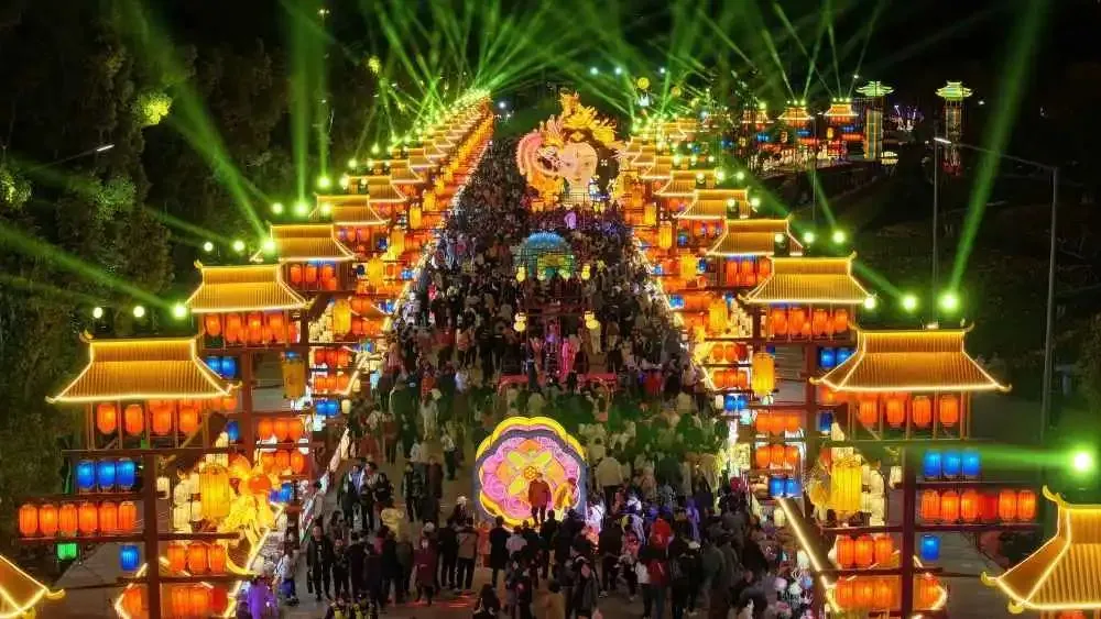 2020年云南投资计划_2021年云南投资_2024年云南省GDP总值达到31534亿，投资方向的前瞻与布局