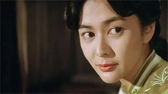 塑造关之琳女性现代形象_关之琳的现代女性形象塑造_关之琳风格