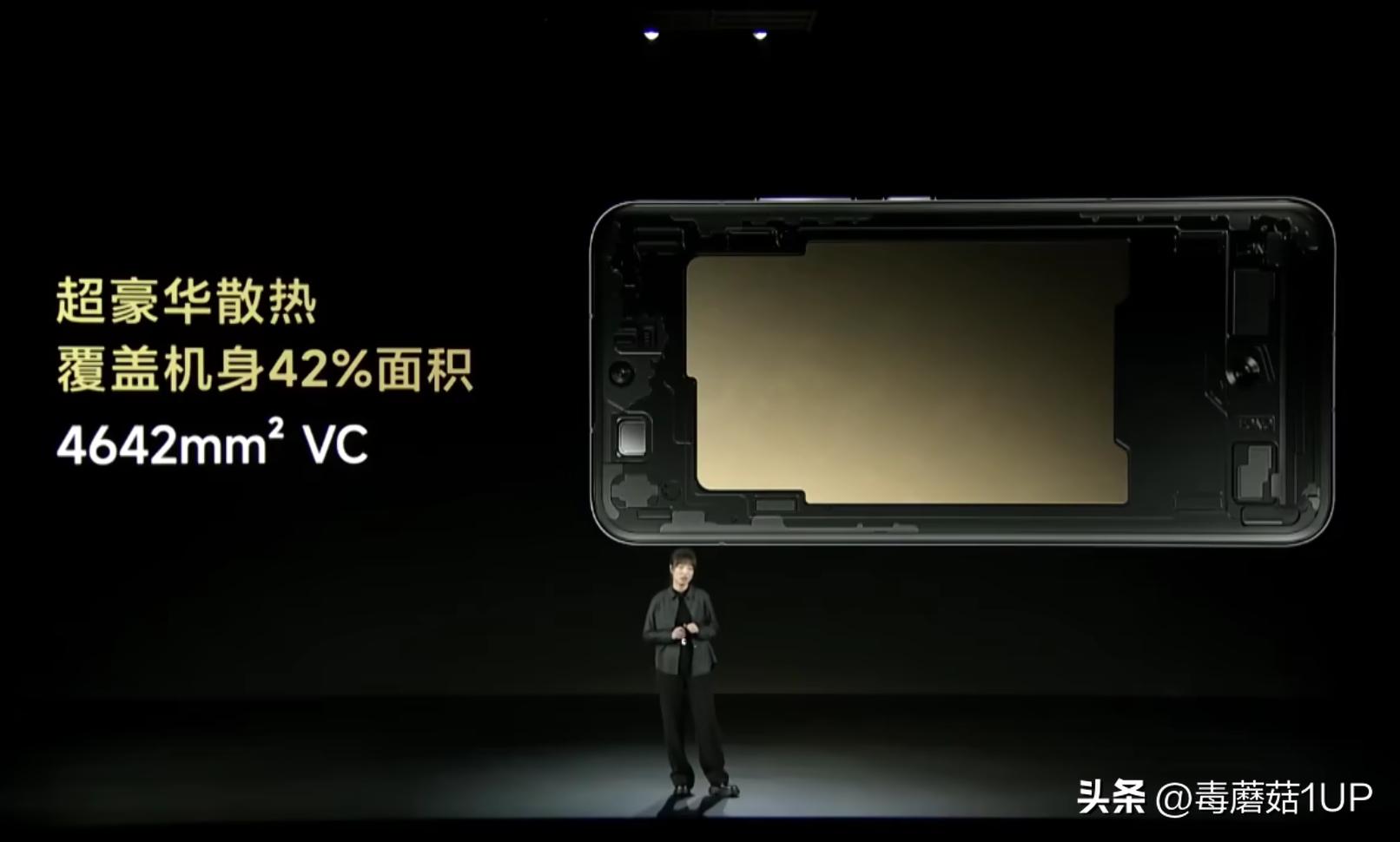 小米14与以往机型的设计对比_机型以往小米对比设计怎么看_小米新款手机对比