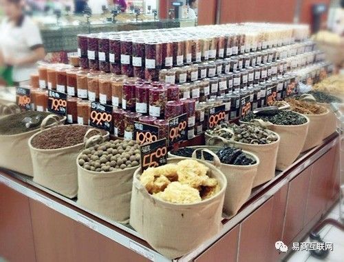 胖东来服务细节标准_胖东来服务理念_服务于顾客，胖东来如何做好行业标杆