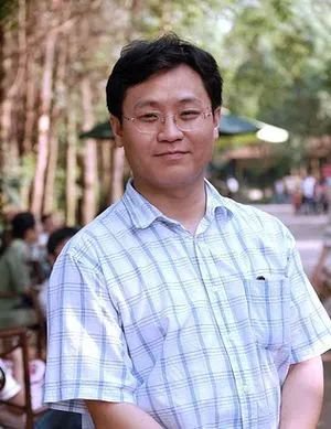 比特币首次突破8万美元！10万美元目标不远了_比特币挑战美元_比特币的美元价格走势