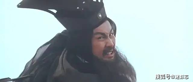张艺谋捧红巩俐_想知道张艺谋和巩俐的事_巩俐与张艺谋：合作与艺术的火花